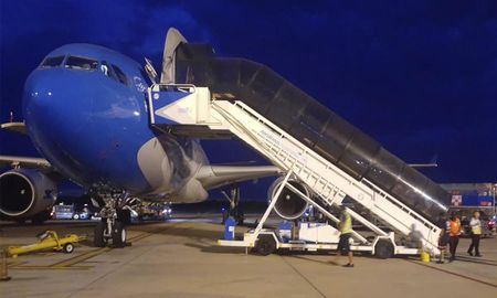Las primeras 800 mil vacunas de Sinopharm, de un total de 8 millones que el Gobierno nacional adquirió de China, llegarán mañana desde Beijing. Las primeras 800 mil vacunas de Sinopharm, de un total de 8 millones que el Gobierno nacional adquirió de China, llegarán mañana desde Beijing.