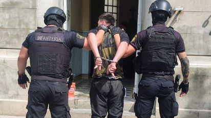 La Policía provincial detuvo a un individuo por balaceras en el Barrio Centenario de la ciudad de Santa Fe