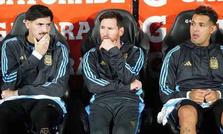 Kevin Lomónaco fue citado por Lionel Scaloni en la fecha FIFA que Argentina visitó a Chile y jugó de local ante Colombia. Kevin Lomónaco fue citado por Lionel Scaloni en la fecha FIFA que Argentina visitó a Chile y jugó de local ante Colombia.