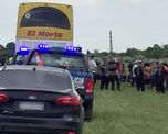La retención de los micros con miembros de la facción de la barra de Colón denominada La Negrada se llevó a cabo en el kilómetro 141 de la autopista Rosario-Santa Fe.