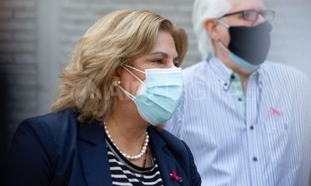 La ministra de Salud de la provincia, Sonia Martorano advirtió este lunes que si continúan incumpliéndose algunas de las restricciones impuestas en el contexto de la pandemia por coronarivus se dará marcha atrás con ciertas habilitaciones y reaperturas. La ministra de Salud de la provincia, Sonia Martorano advirtió este lunes que si continúan incumpliéndose algunas de las restricciones impuestas en el contexto de la pandemia por coronarivus se dará marcha atrás con ciertas habilitaciones y reaperturas.