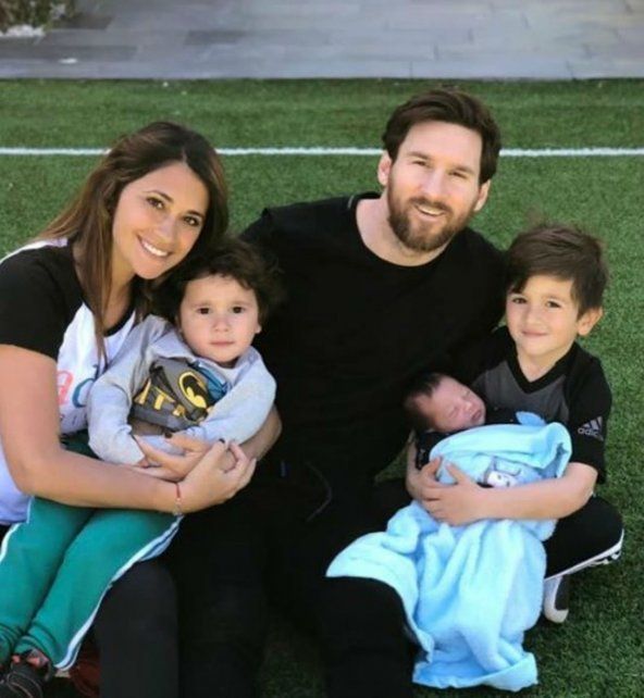 Messi celebró las Pascuas y compartió una foto en familia