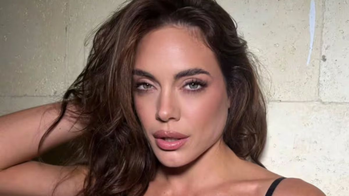 Se filtró un video del beso de Emilia Attias y es tendencia.