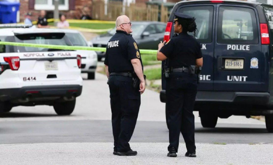 Un bebé de 18 meses murió tras quedar tres horas encerrado en un auto y luego su papá se suicidó