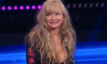 Osvaldo Laport declaró su amor a Isabel De Nigri, la abuela hot de Gran Hermano. Osvaldo Laport declaró su amor a Isabel De Nigri, la abuela hot de Gran Hermano.