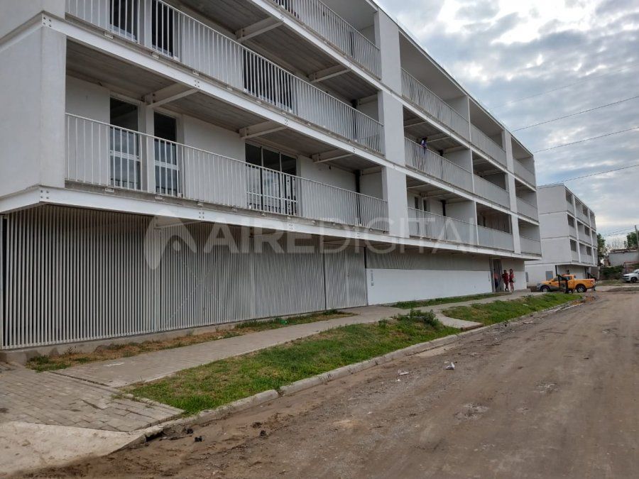 Hubo un intento de usurpación en una de las viviendas que Corral entregó sin luz, agua ni cloacas