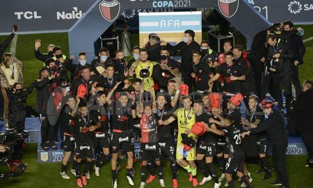 Seis jugadores de Colón presentaron síntomas compatibles con el COVID-19 Seis jugadores de Colón presentaron síntomas compatibles con el COVID-19