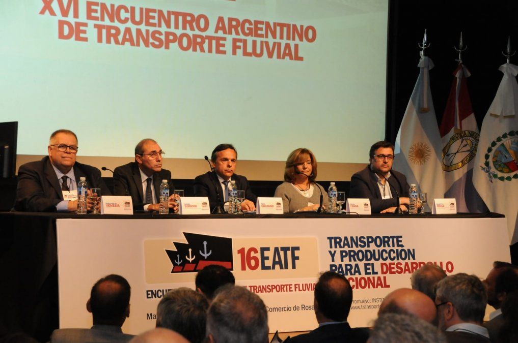 La ministra de Infraestructura de la provincia