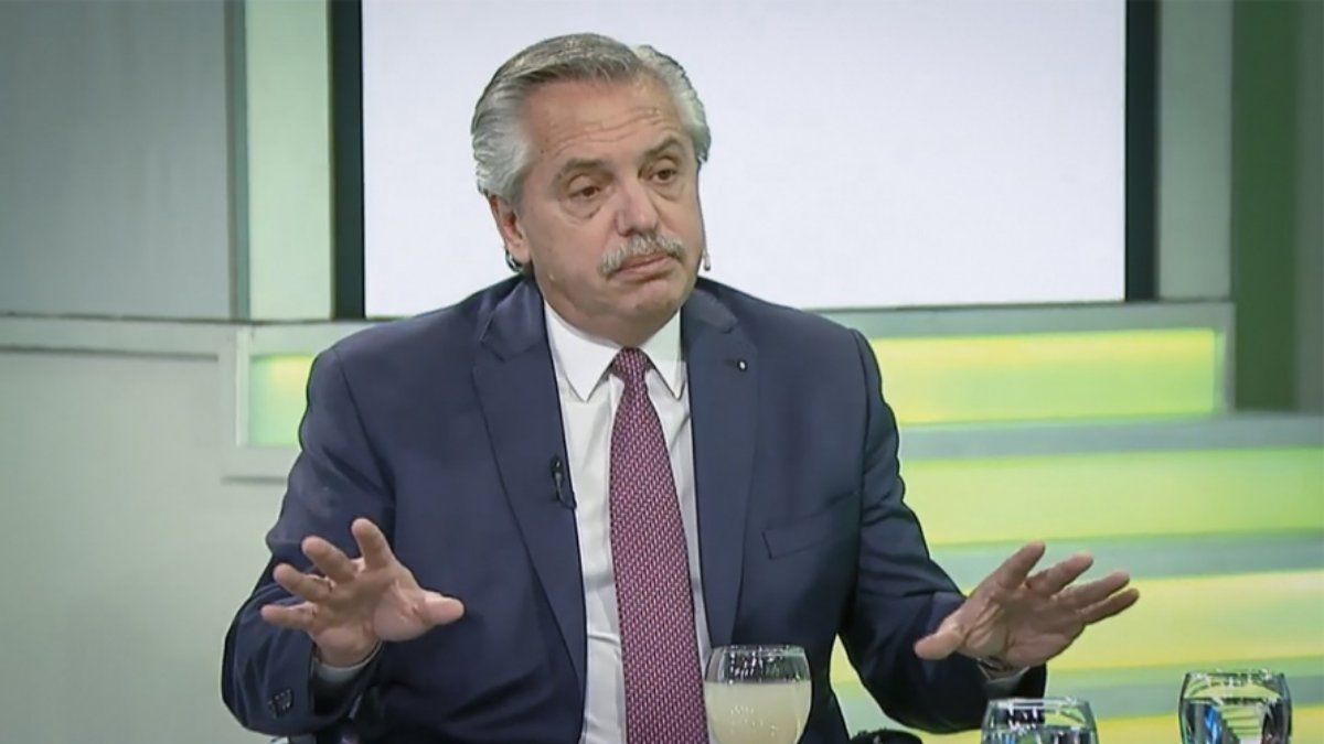 Alberto Fernández: Comparto la idea de Cristina de un gran contrato social.