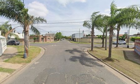 Delincuentes se robaron tres motocicletas de una cochera en barrio Belgrano. Delincuentes se robaron tres motocicletas de una cochera en barrio Belgrano.
