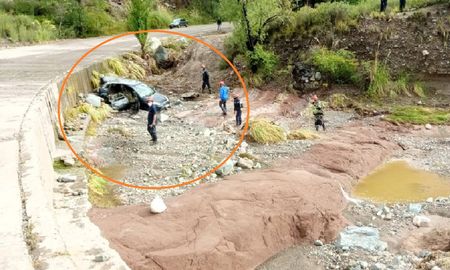 Tragedia en Potrerillos: un alud se llevó a una familia y hay tres víctimas fatales Tragedia en Potrerillos: un alud se llevó a una familia y hay tres víctimas fatales