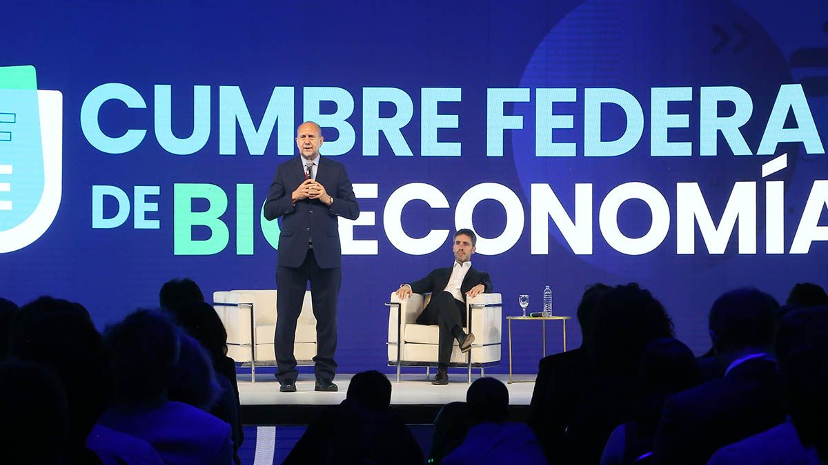 El gobernador Omar Perotti