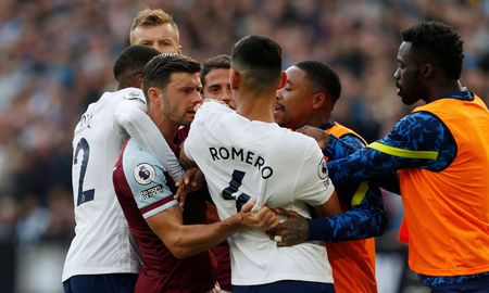 tottenham, con el cuti romero y lo celso, cayo ante west ham tottenham, con el cuti romero y lo celso, cayo ante west ham