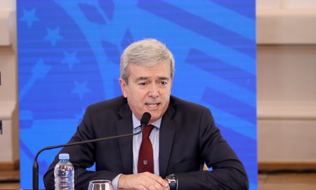 En diálogo con AIRE, el ministro de Economía de Santa Fe, Walter Agosto, dijo que se trata de una proyección equilibrada. En diálogo con AIRE, el ministro de Economía de Santa Fe, Walter Agosto, dijo que se trata de una proyección equilibrada.