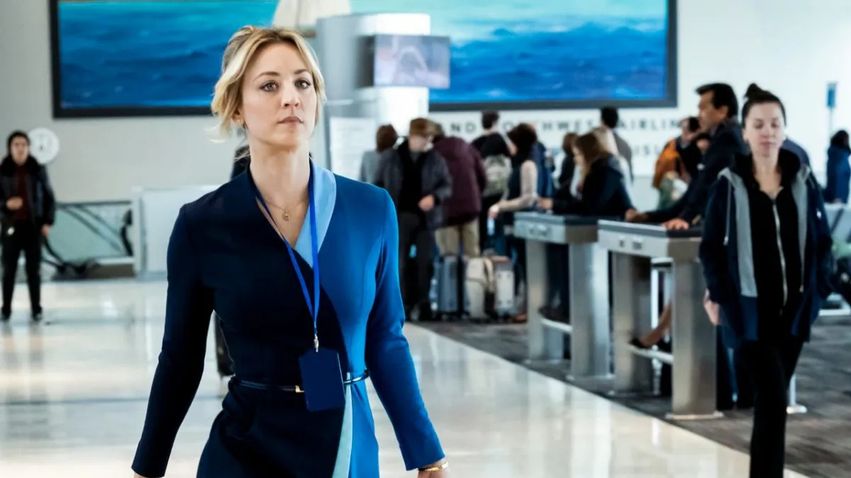 Kaley Cuoco en "The Flight Attendant".