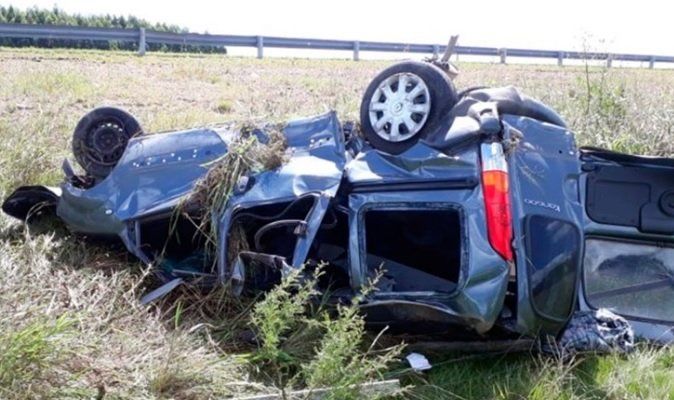 Dos personas murieron tras un despiste y vuelco ocurrido en la Ruta 14