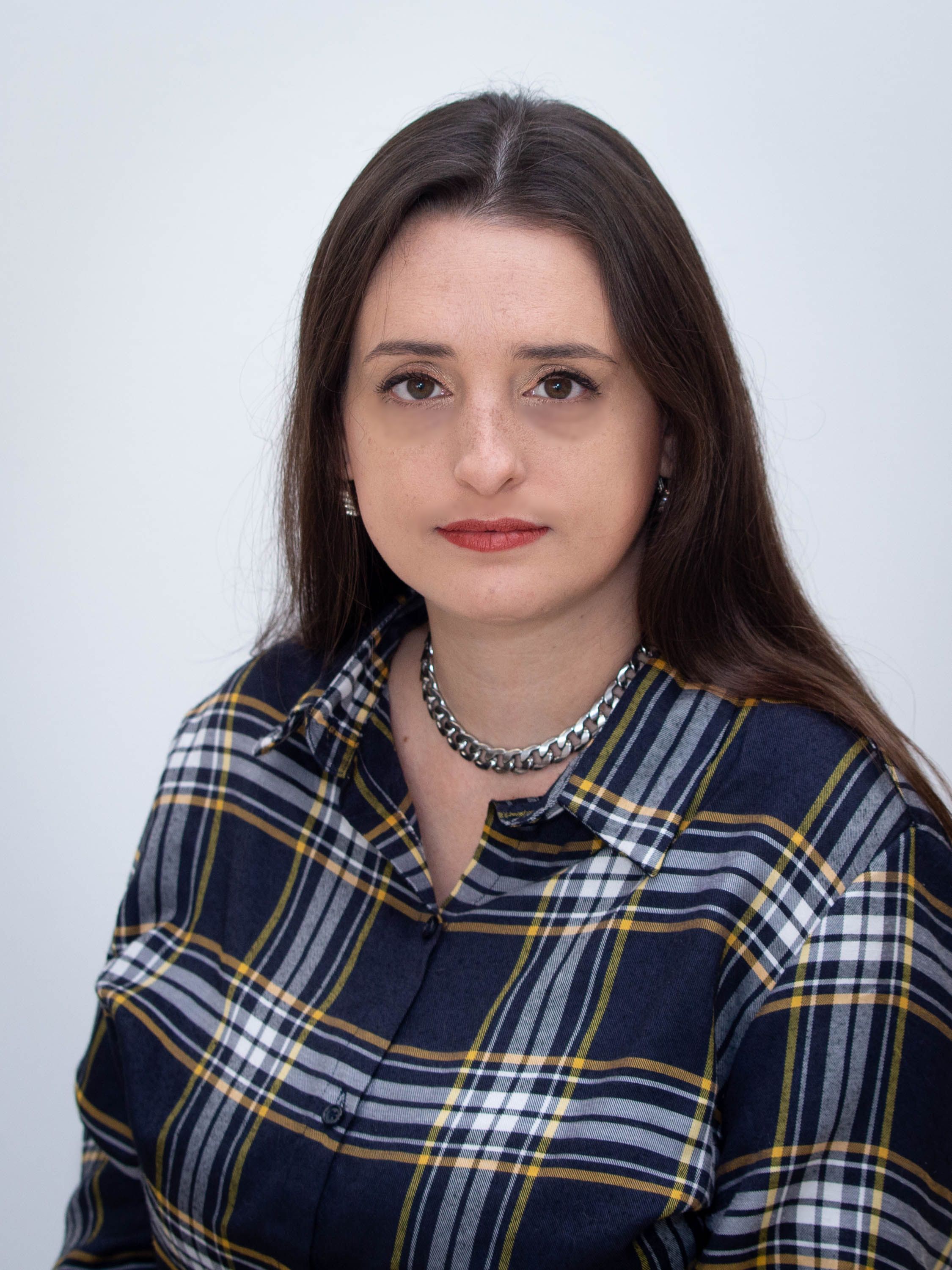 Vetach Noelia foto pasaporte 003 _px.jpg