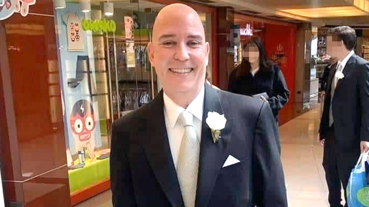 Roberto Alfonso Aquiles Guzmán Jaque (58) era de nacionalidad chilena y empleado de una aerolínea. Roberto Alfonso Aquiles Guzmán Jaque (58) era de nacionalidad chilena y empleado de una aerolínea.