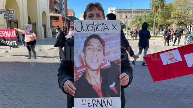 Homicidio en Santo Tomé: la familia de la víctima realizó numerosas manifestaciones en reclamo de justicia.