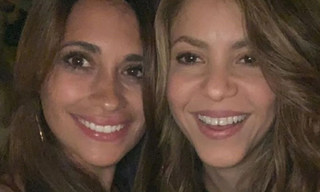Antonela Rocuzzo y amigos de Messi dejan un explosivo mensaje por el lanzamiento de Shakira Antonela Rocuzzo y amigos de Messi dejan un explosivo mensaje por el lanzamiento de Shakira