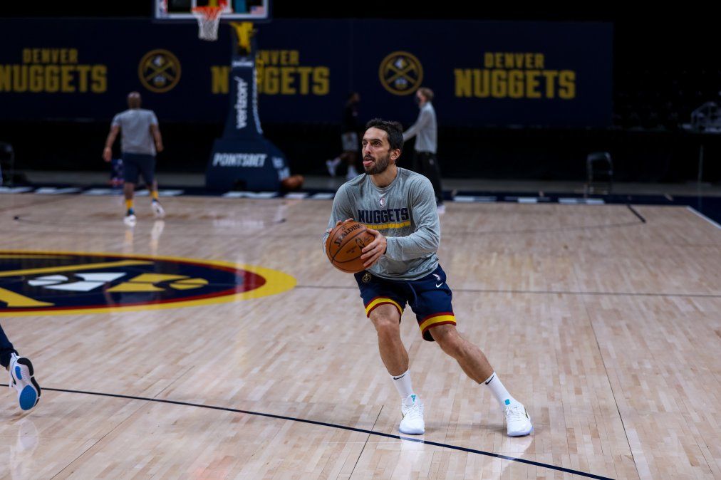Facundo Campazzo jugó seis minutos en la victoria de Denver Nuggets ante Houston Rockets en la NBA.