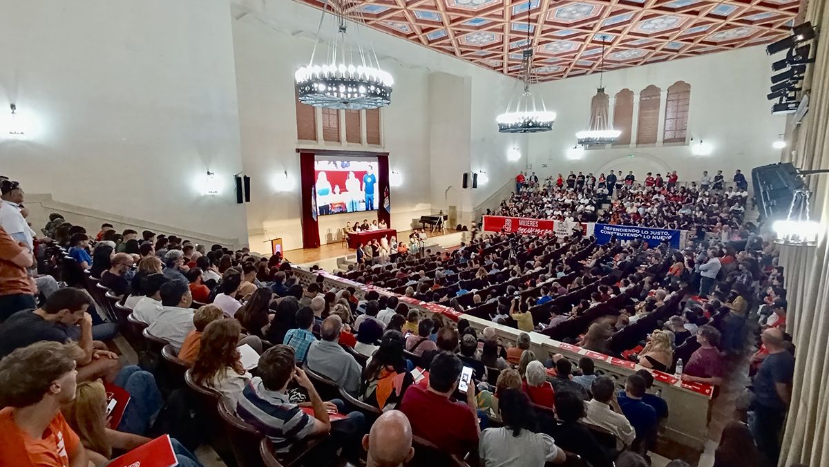 “Vamos a cumplir con nuestra historia y nuestro legado, queremos ser protagonistas de este proceso y lograr una Constitución que sea un puente al futuro y dé definitivamente la vuelta de página en Santa Fe”, aseguraron desde el PS. “Vamos a cumplir con nuestra historia y nuestro legado, queremos ser protagonistas de este proceso y lograr una Constitución que sea un puente al futuro y dé definitivamente la vuelta de página en Santa Fe”, aseguraron desde el PS.