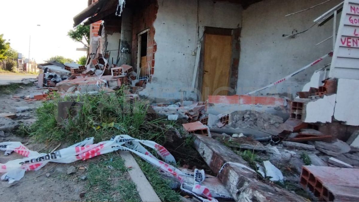 La vivienda de la mujer que fue asesinada en Rosario, en calle Maradona 865 Bis. La vivienda de la mujer que fue asesinada en Rosario, en calle Maradona 865 Bis.