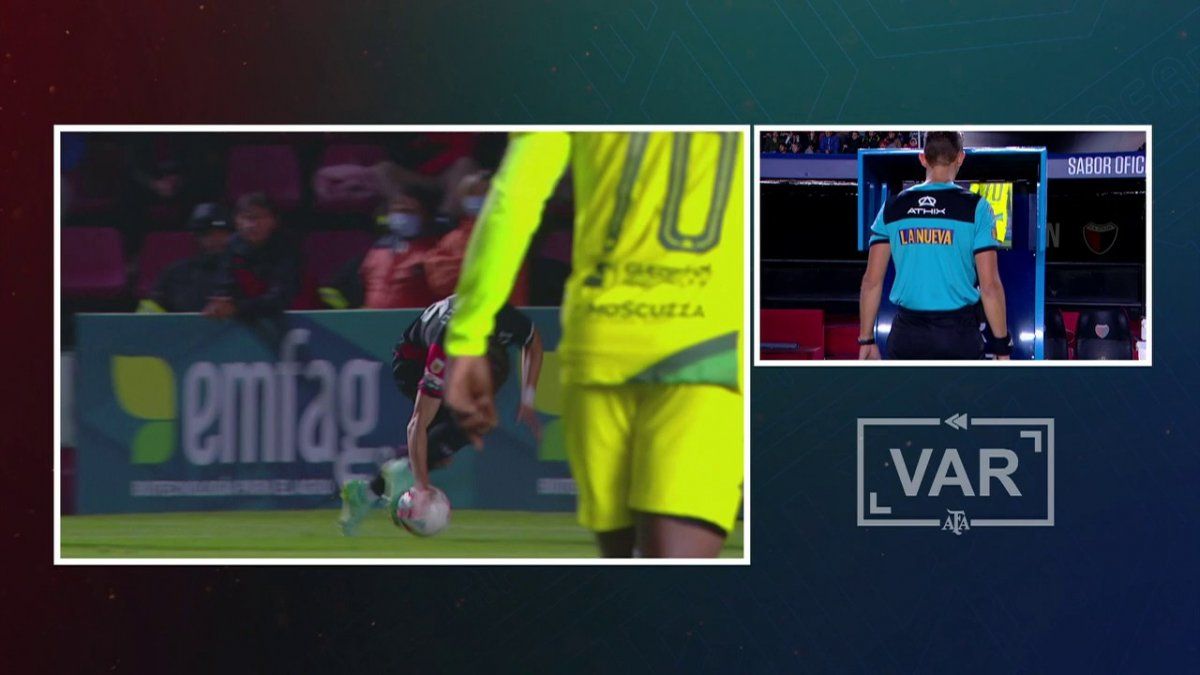 A instancias del VAR