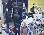 video: asi fue el ataque de la mafia china al dueno de un supermercado video: asi fue el ataque de la mafia china al dueno de un supermercado