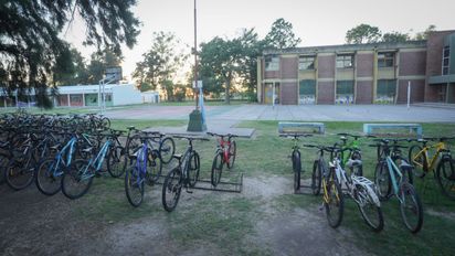 Suspendida en el tiempo: así luce la escuela de San Cristóbal en donde fue asesinado Ian Cabrera