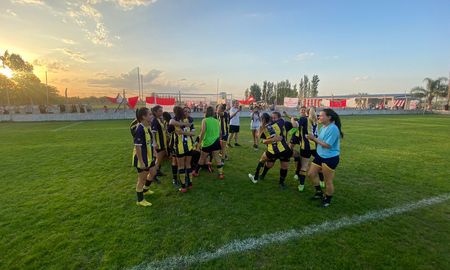El Quillá derrotó a Unión en penales y es campeón de la Liga Santafesina femenina. El Quillá derrotó a Unión en penales y es campeón de la Liga Santafesina femenina.