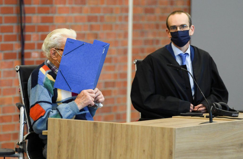 Alemania: condenaron a cinco años de prisión a un exguardia nazi de 101 años por complicidad de asesinato