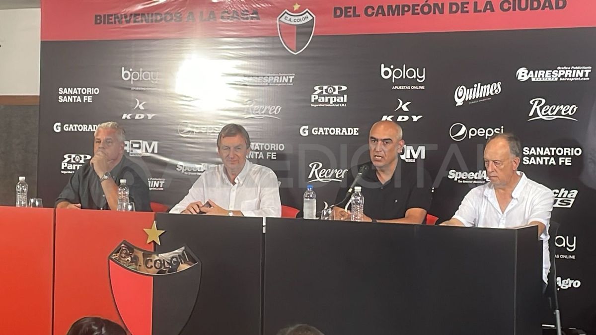 Victor Godano e Iván Delfino en su primera conferencia de prensa.