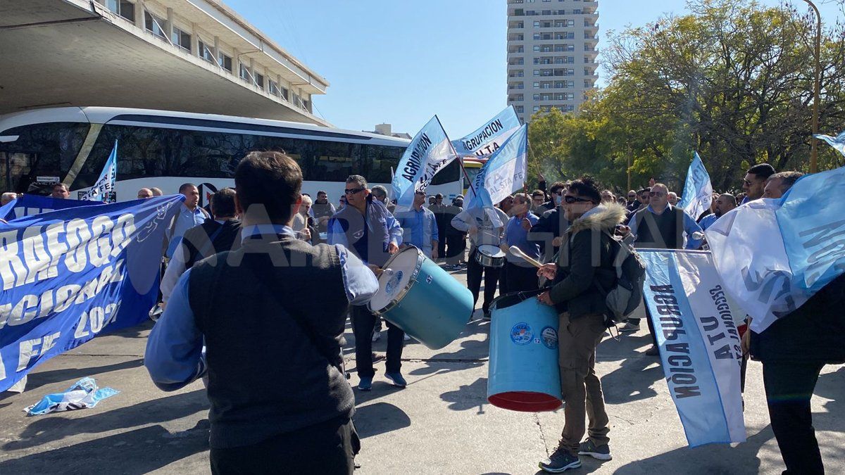 Choferes de la UTA Santa Fe realizaron una protesta en agosto contra la intervención del gremio que dispuso Roberto Fernández.