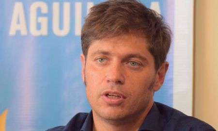 Axel Kicillof tiene coronavirus, confirmó el propio mandatario en redes sociales. Axel Kicillof tiene coronavirus, confirmó el propio mandatario en redes sociales.