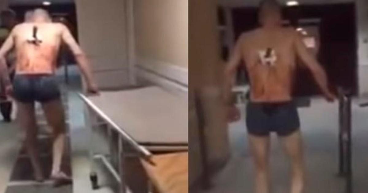 Intentó salir del hospital con un cuchillo clavado porque quería fumar