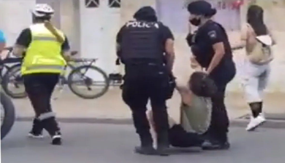 Incidentes entre la policía y un grupo de skaters durante una protesta en Mendoza&nbsp;