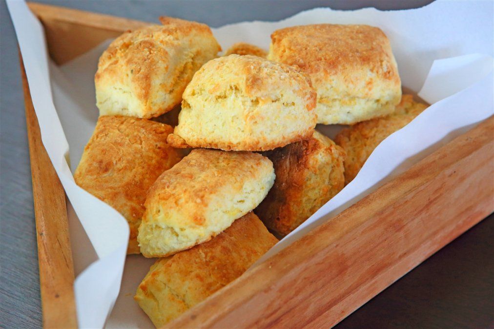 No llevan levadura ni hay que esperar a que se inflen: en 15 minutos de horno están a punto.