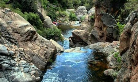 Papagayos sorprende con cascadas, ollas naturales y senderos entre sierras para disfrutar el verano. Papagayos sorprende con cascadas, ollas naturales y senderos entre sierras para disfrutar el verano.