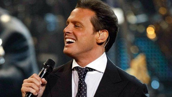 Afirman que Luis Miguel está muerto y enterrado en Los Pinos