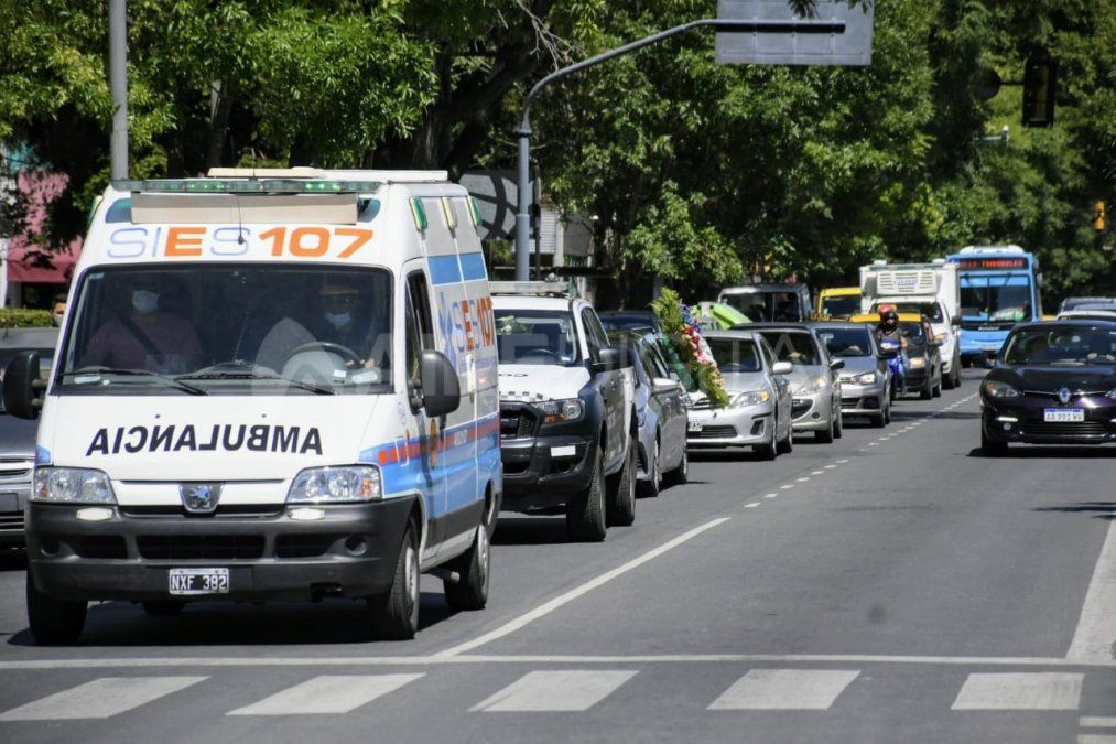 Triste despedida a una enfermera del Heca que murió por coronavirus