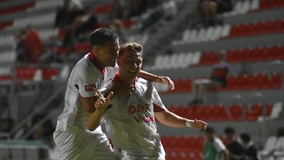 En un partidazo, Unión y River empataron 2 a 2 por la Copa Proyección en el 15 de Abril