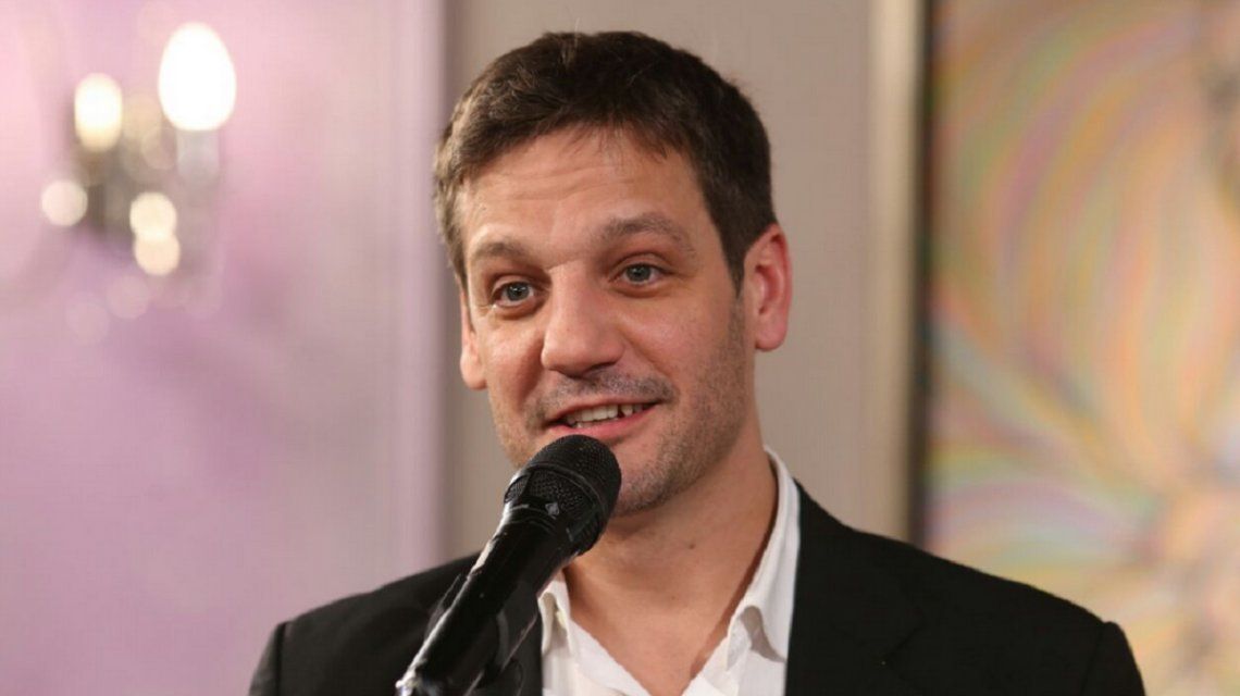 Rodrigo de la Serna y una dedicatoria de amor a su novia