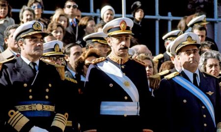 Aire de Santa Fe | Junta militar 1976.jpeg