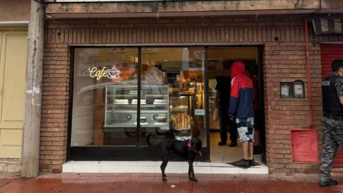Vecinos de C&oacute;rdoba persiguieron a las adolescentes y lograron retenerlas hasta la llegada de la Polic&iacute;a.