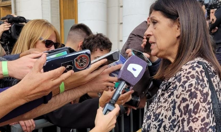 Fue un discurso sin autocrítica y sin ningún reconocimiento a los proyectos que aprobamos desde la Legislatura, sostuvo Clara García en torno al discurso del gobernador Omar Perotti. Fue un discurso sin autocrítica y sin ningún reconocimiento a los proyectos que aprobamos desde la Legislatura, sostuvo Clara García en torno al discurso del gobernador Omar Perotti.