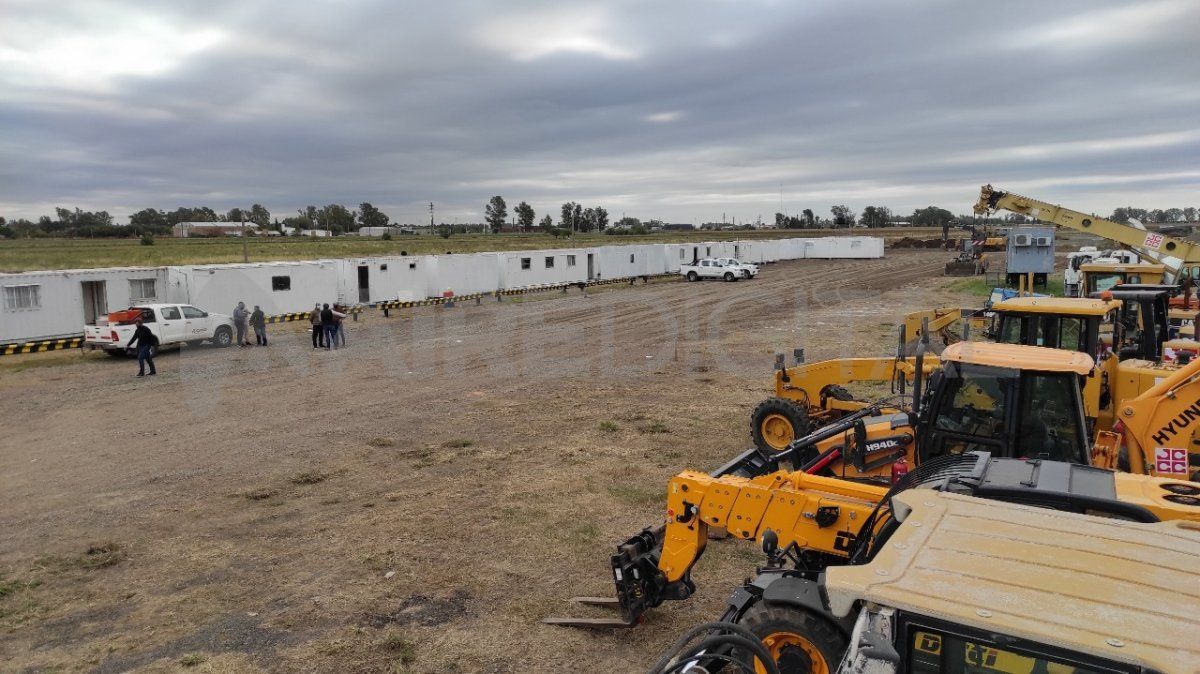 El obrador montado y la maquinaria lista cerca de Rufino para dar inicio a la transformación en autovía de la ruta nacional 33.