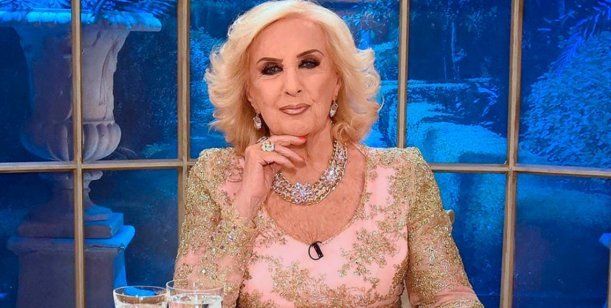 Mirtha Legrand no hará su programa este domingo por un problema de salud