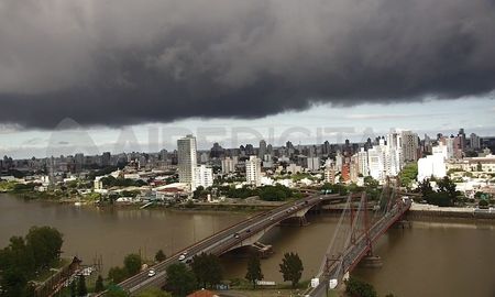 Alerta meteorológico en Santa Fe por tormentas intensas y granizos. Alerta meteorológico en Santa Fe por tormentas intensas y granizos.