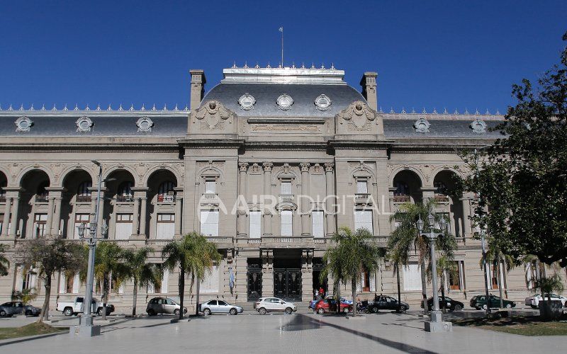 El gobierno acordó con ATE y Upcn el aumento salarial.&nbsp;